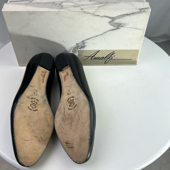 Amalfi Hector I Italian Black Leather Low Heels In Box Size 7 1/2B - Picture 5 of 10
